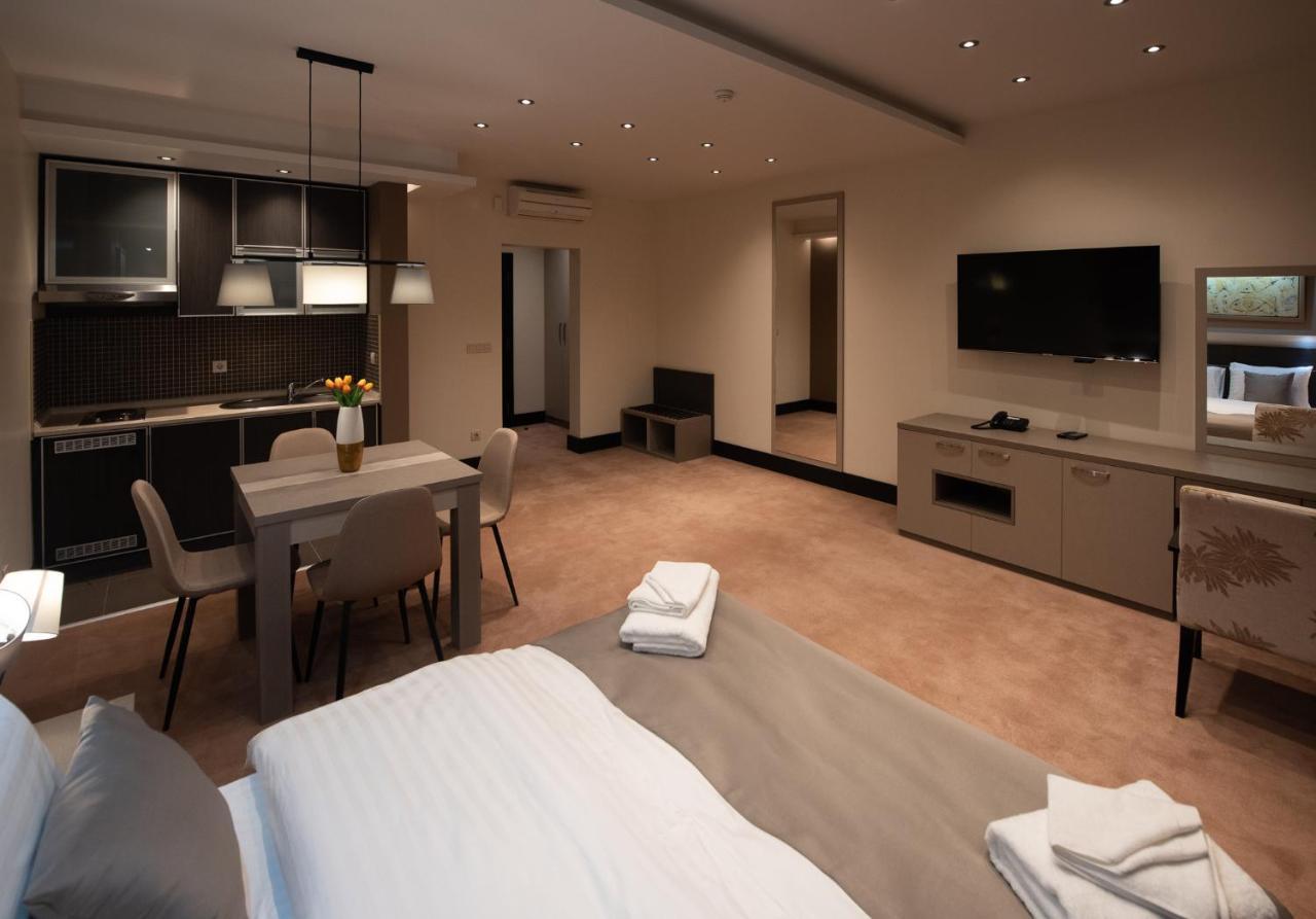 Hotel Sun Loznica Luaran gambar