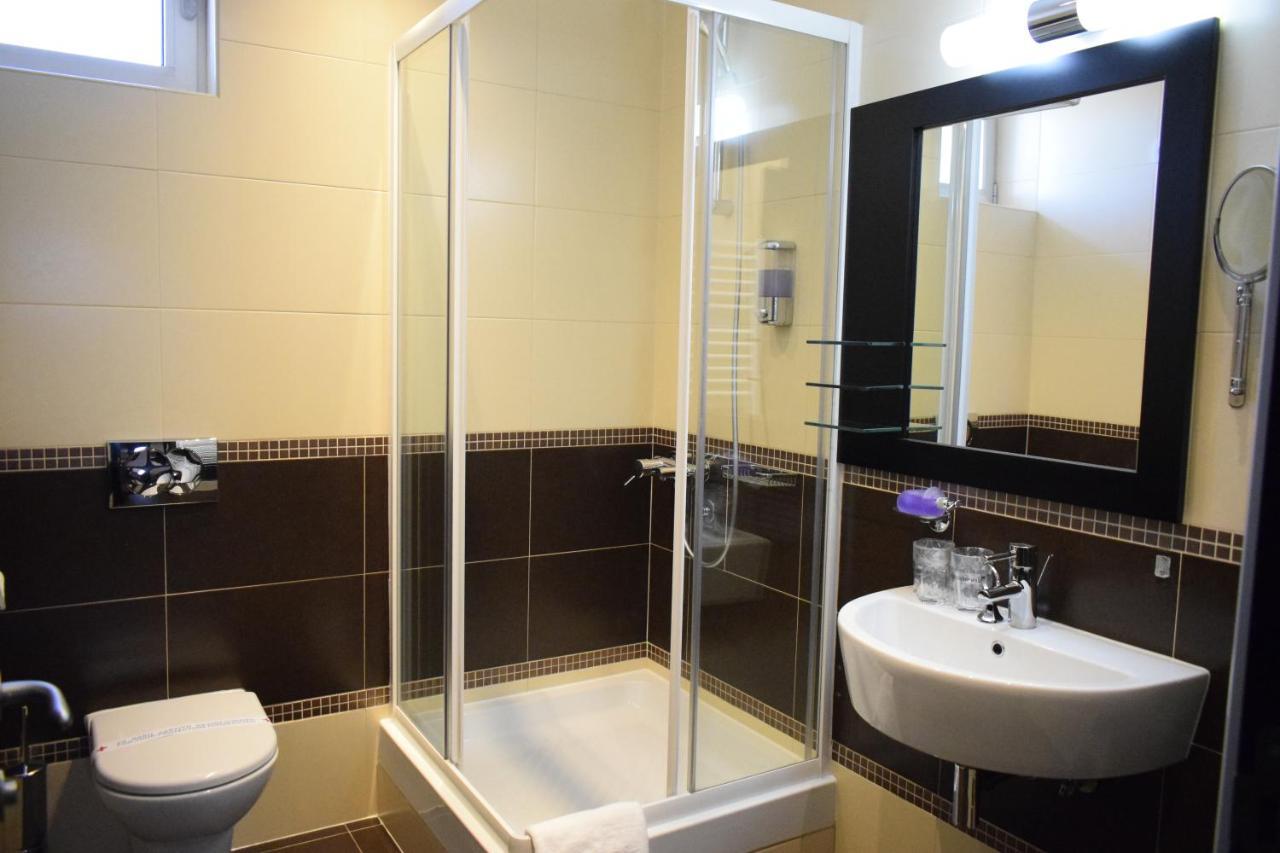Hotel Sun Loznica Luaran gambar