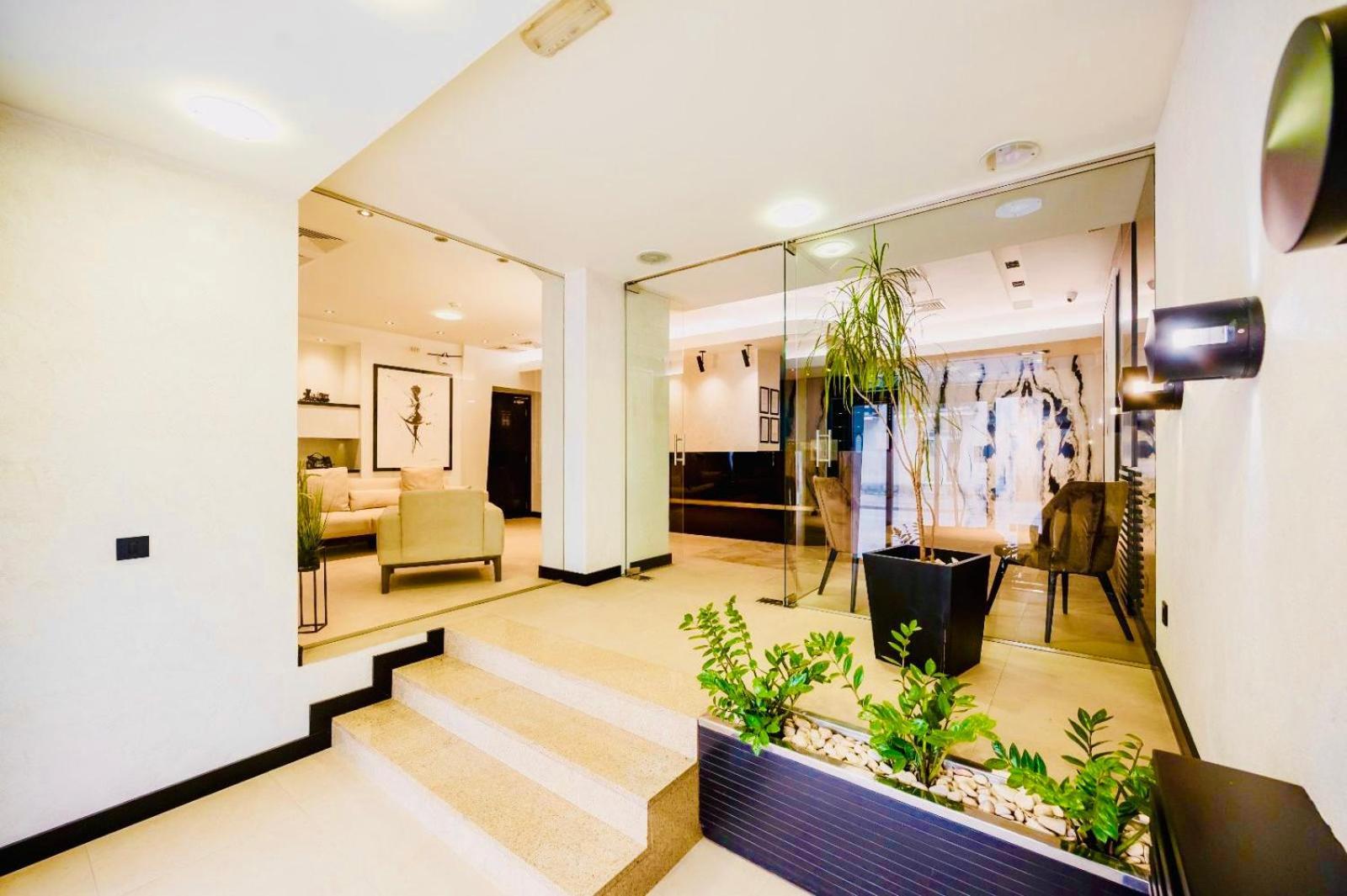 Hotel Sun Loznica Luaran gambar