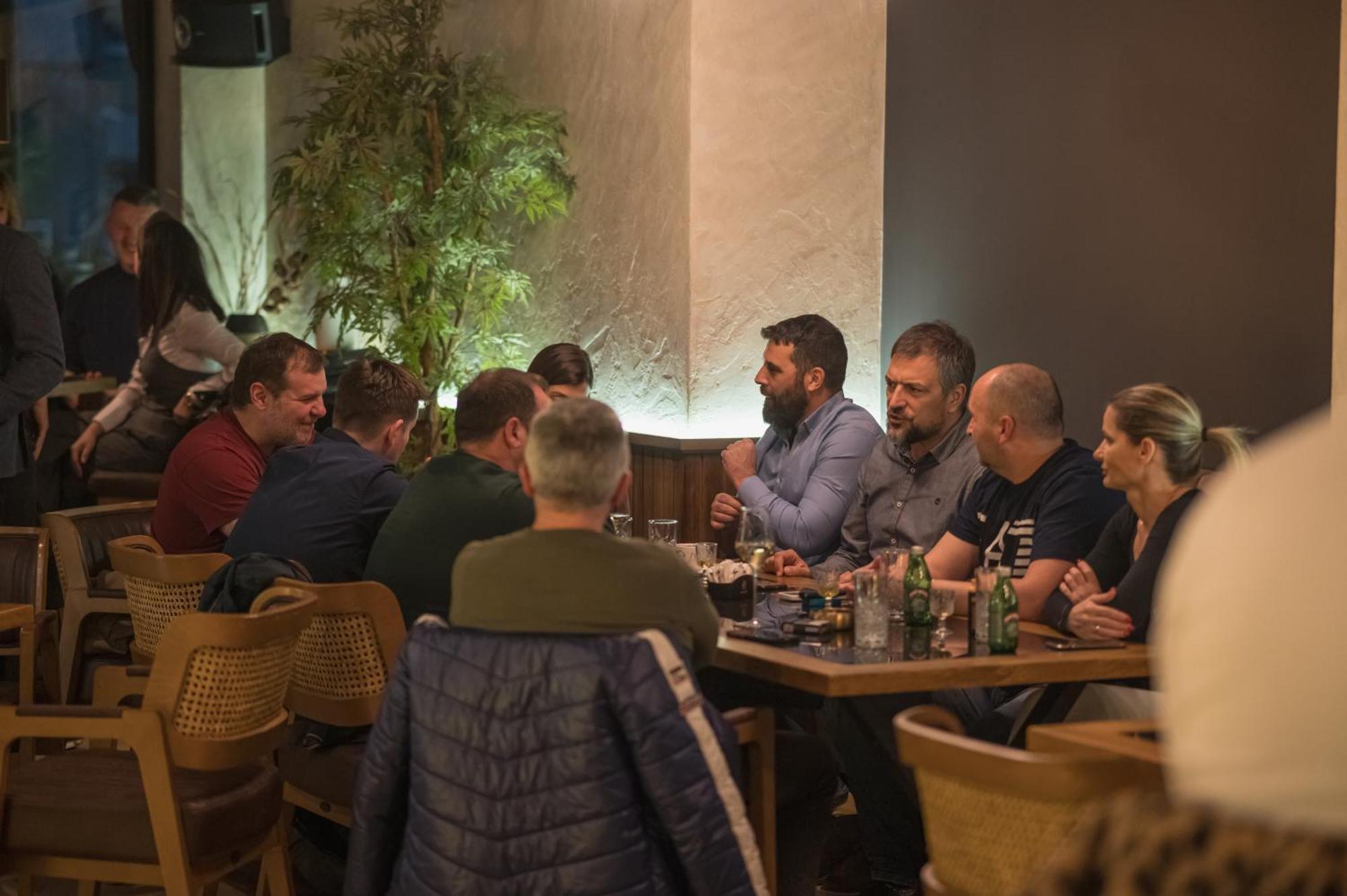 Hotel Sun Loznica Luaran gambar