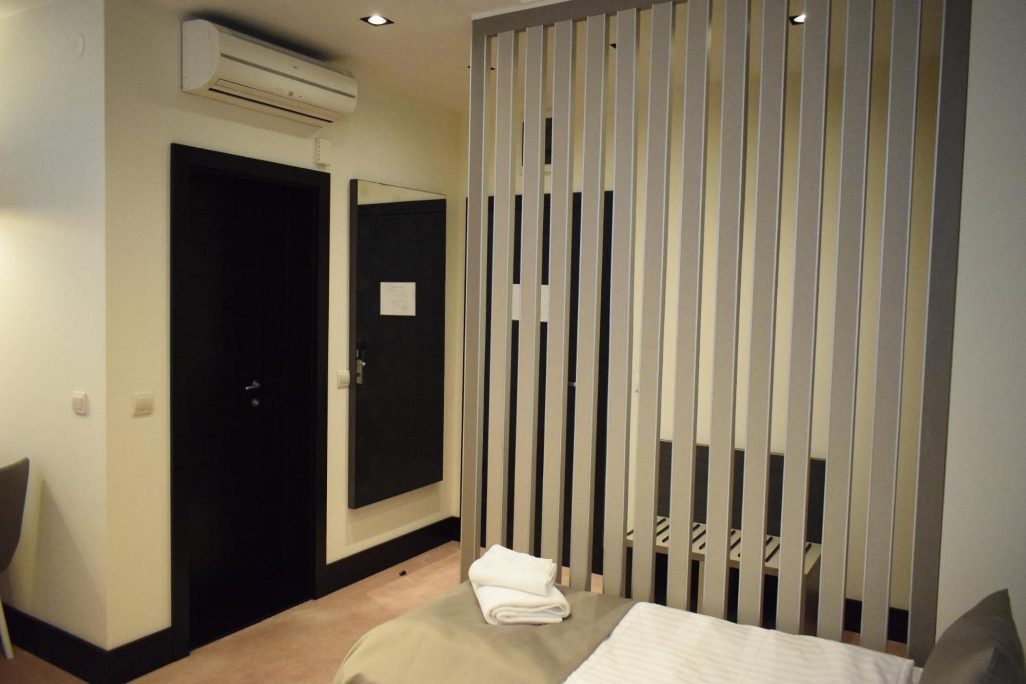 Hotel Sun Loznica Luaran gambar