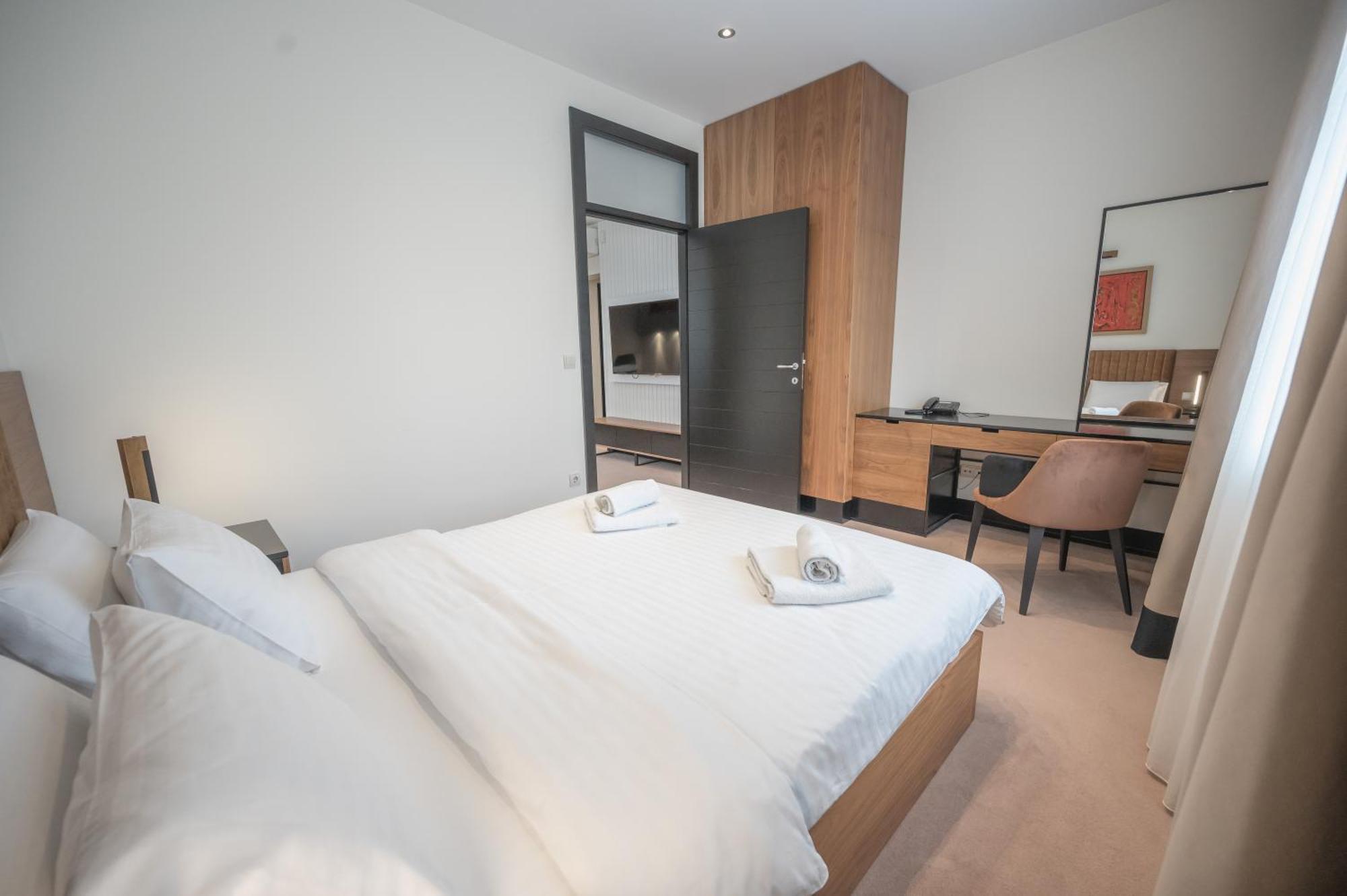 Hotel Sun Loznica Luaran gambar