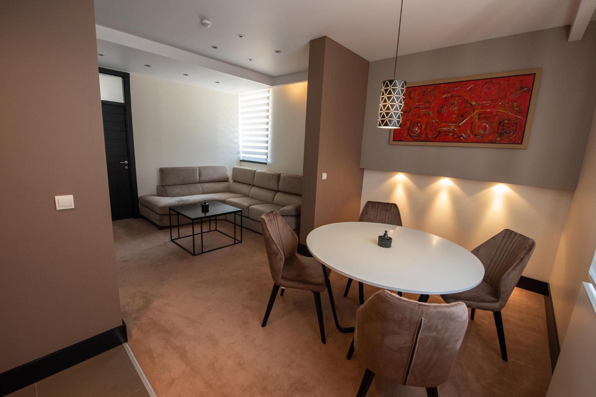 Hotel Sun Loznica Luaran gambar