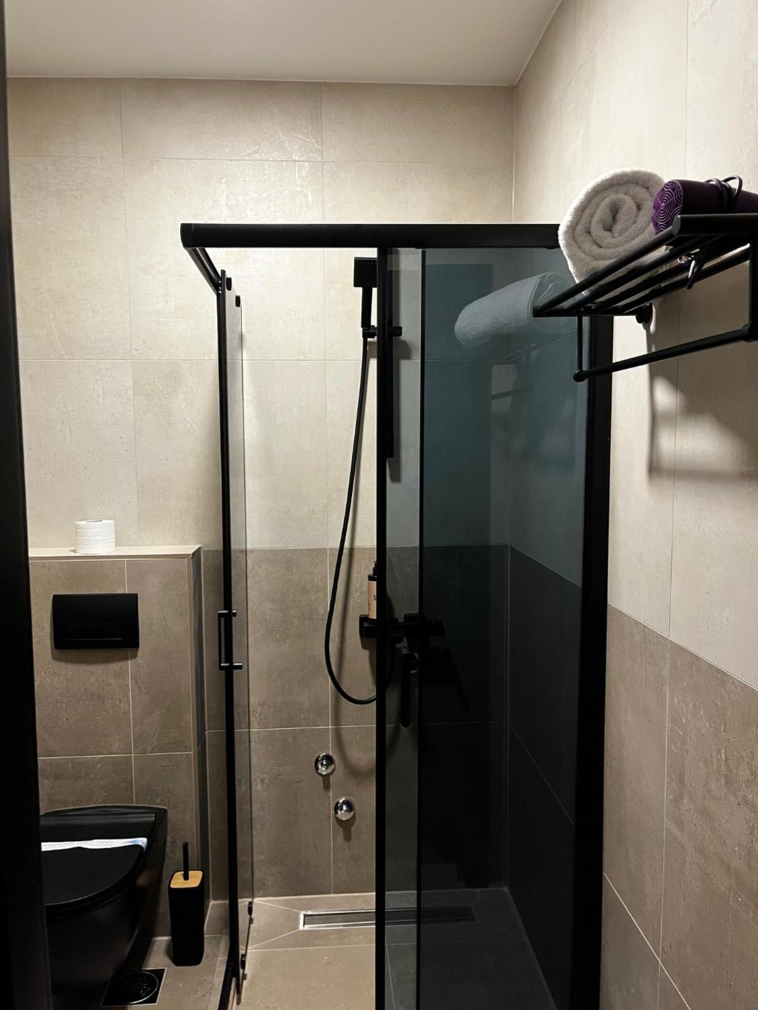 Hotel Sun Loznica Luaran gambar